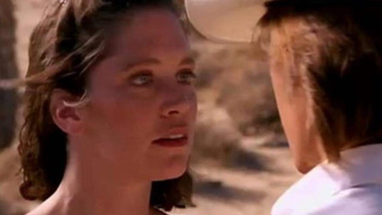 Finn Carter as Rhonda in Tremors